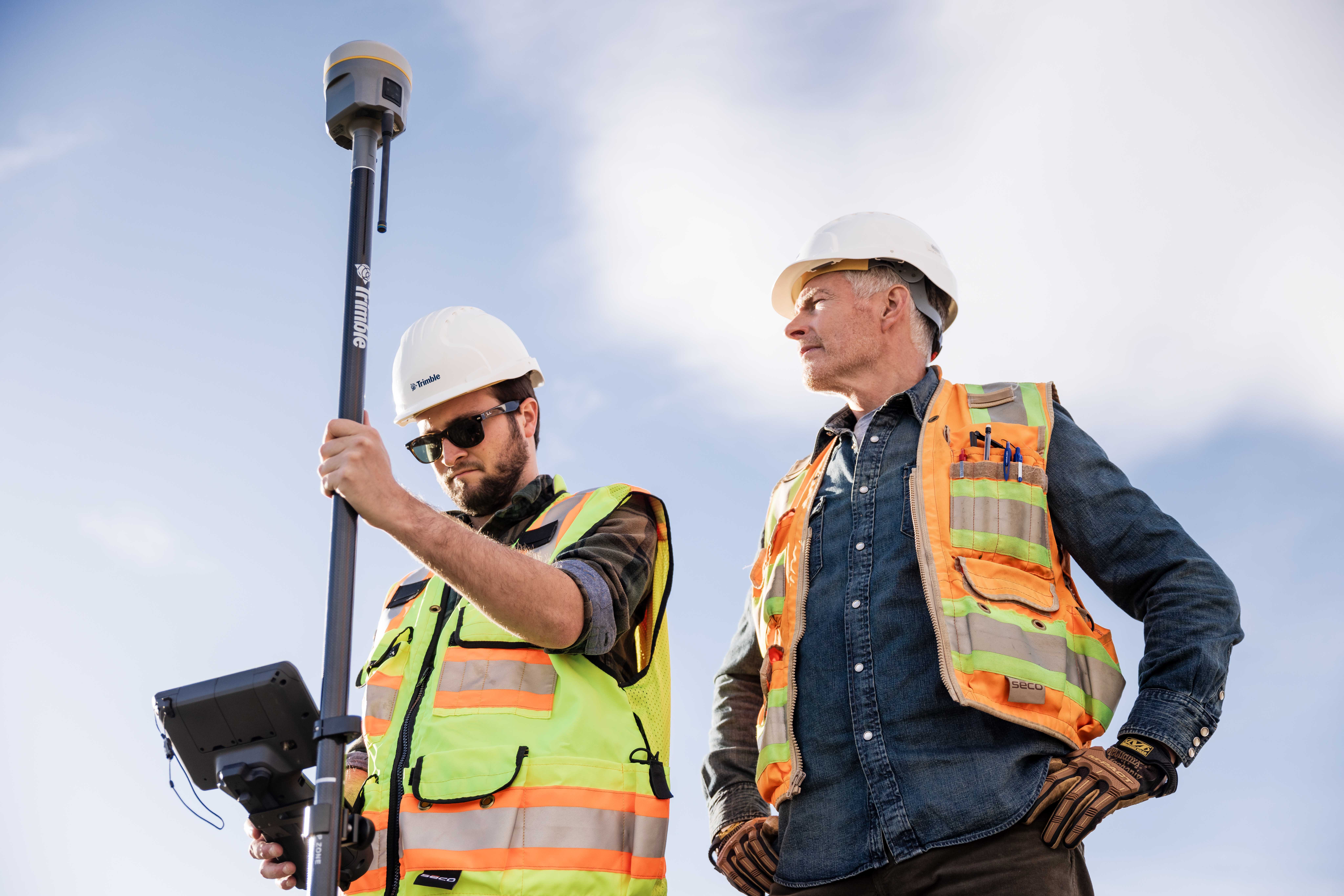 Trimble R980_UC8651 (1)